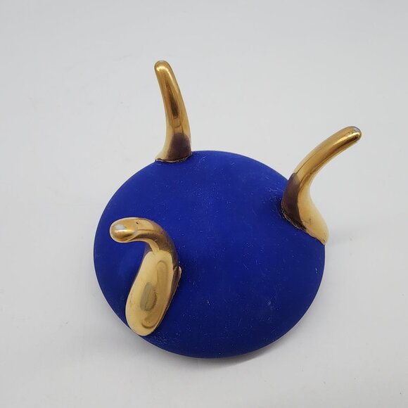 VTG Cobalt Blue Porcelain Footed Trinket Box Painted Floral Lid By E. Cumbria - Picture 11 of 11